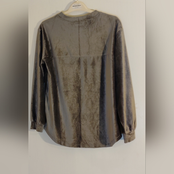 Charlotte Hornets Gray Sweatshirt - Picture 2 of 5